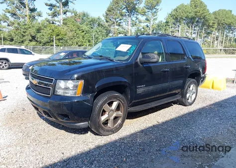 2013 Chevrolet Tahoe Lt z USA, uszkodzony, nr VIN 1GNSCBE07DR347032